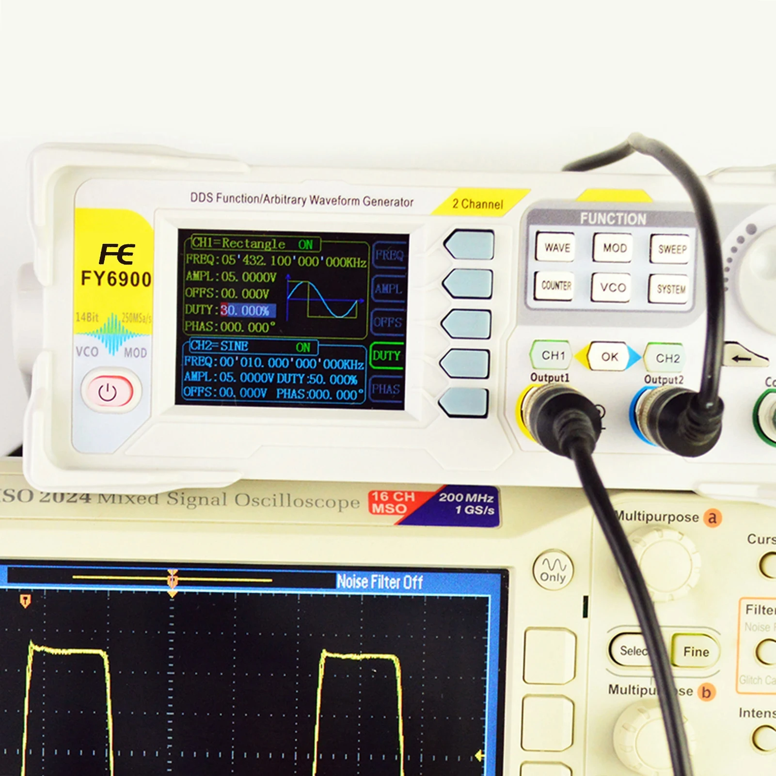 Function Arbitrary Waveform Generator - Generatore di forme d'onda Sorgente segnale