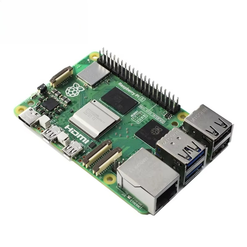 Nuovo Raspberry Pi 5 Modello 4 - Raspberry Pi 5 8Gb Kit recensione e prezzo